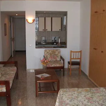 Szálloda Livvo Veril Playa