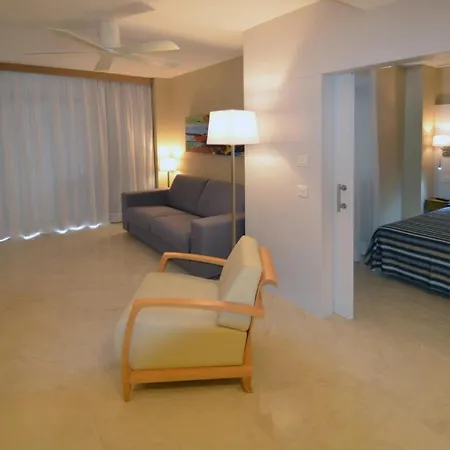 Bluesea Veril Playa 普拉亚戴尔雷安格莱斯