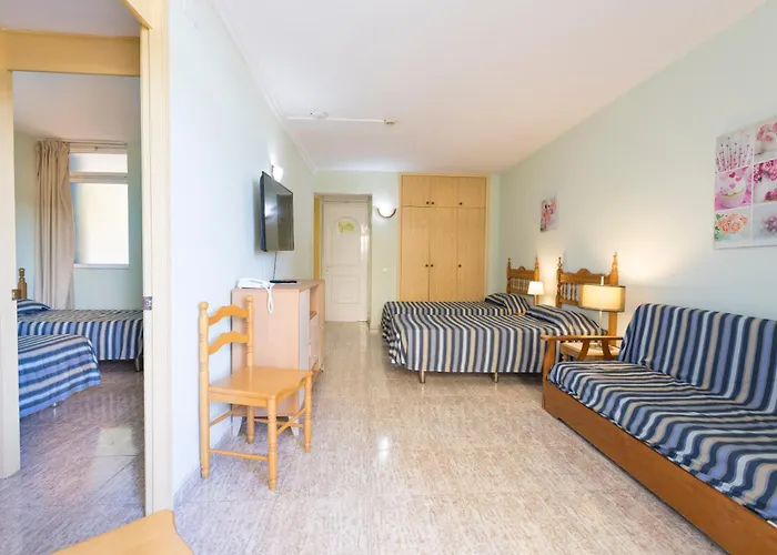 Отель Livvo Veril Playa 3*